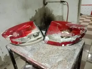 فني صيانة فوانيس السيارات  صب باغات. تلميع فوانيس بحالة الزيرو  ترميم الكسور  تركيب باغات مثل الفبريكا