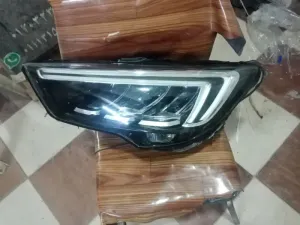 فني صيانة فوانيس السيارات  صب باغات. تلميع فوانيس بحالة الزيرو  ترميم الكسور  تركيب باغات مثل الفبريكا