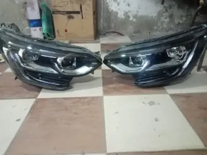 صيانة وتعديل فوانيس السيارات