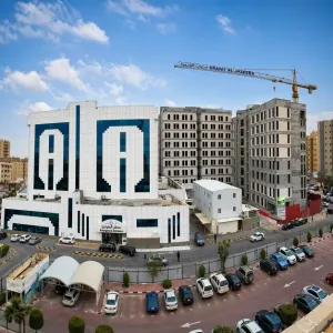 أعلن مستشفى دار الشفاء (Dar Al Shifa Hospital) في الكويت عن توفر 24 وظيفة شاغرة في مختلف التخصصات الطبية والتمريضية والإدارية