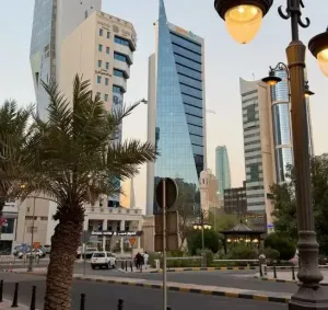 مطلوب موظفة إستقبال للعمل في مركز تجميل في الكويت وبراتب ممتاز